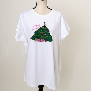 Festive White Holiday T-Shirt with Christmas Tree